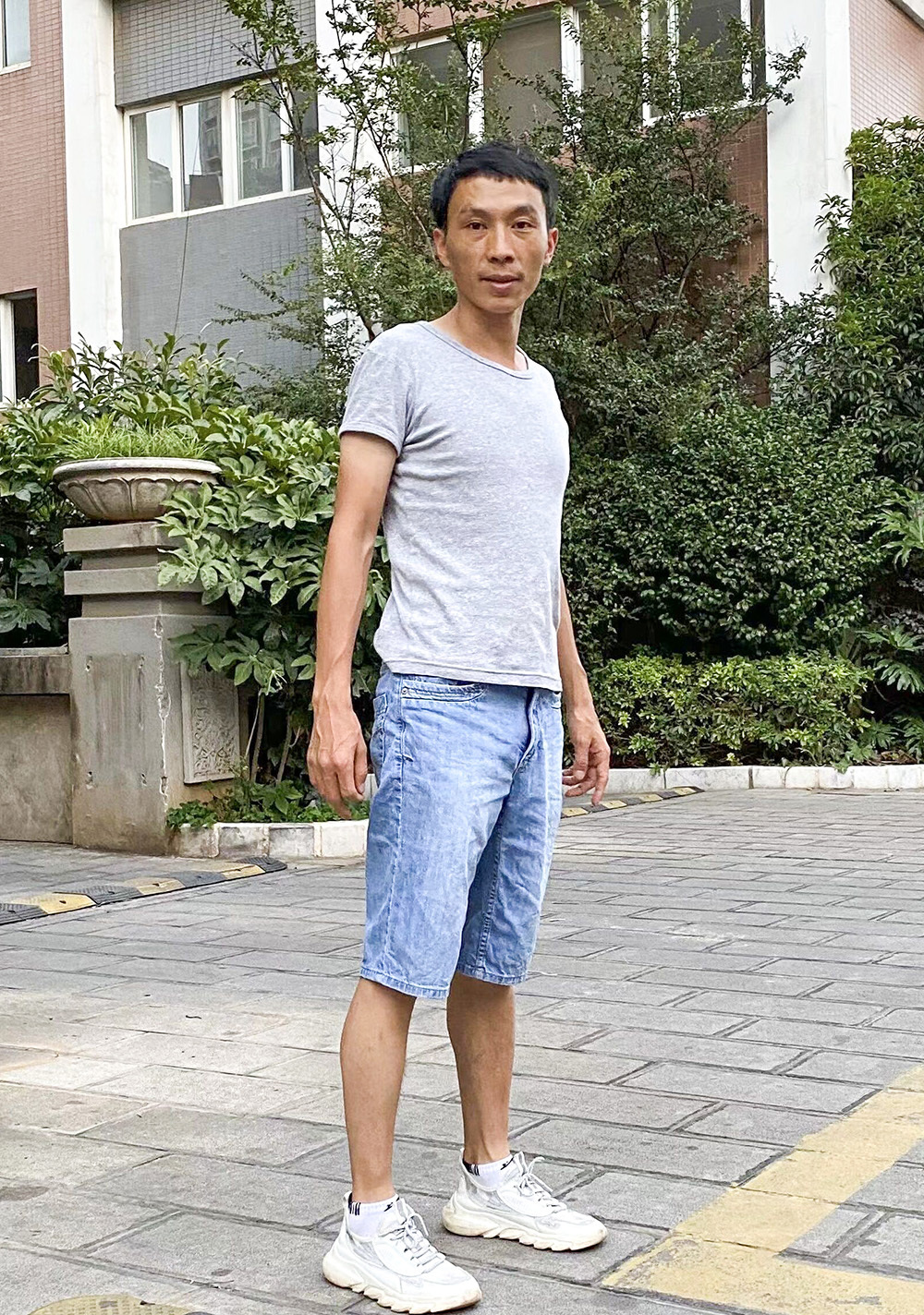 袁小(xiǎo)平（設計六院負責人，建築設計師(shī)）